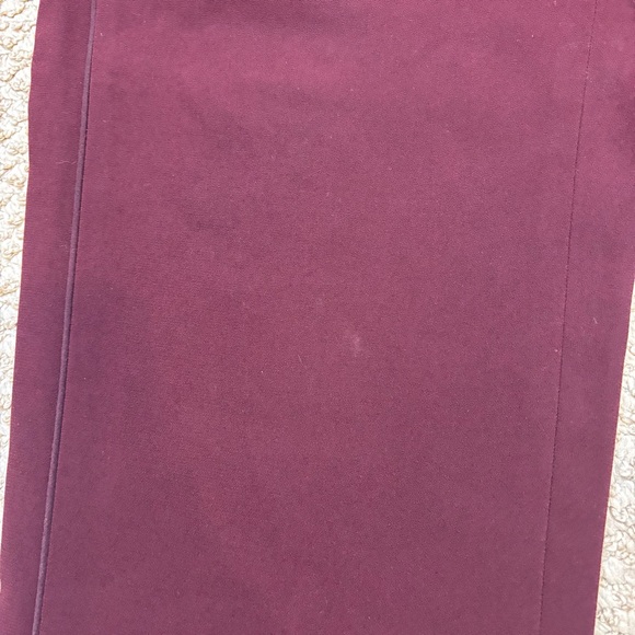 Ladies Club Monaco‎ Brand Burgundy Rounded Hem Trouser Pants Size 2 Cropped - Picture 6 of 14